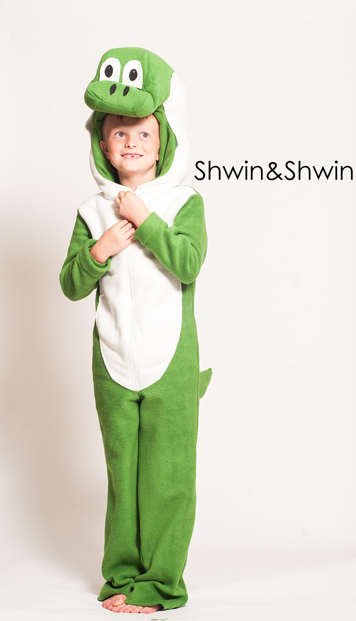 DIY Yoshi Costume || Shwin&Shwin