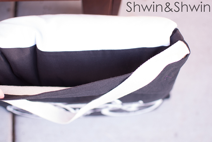 Blanket+Bag All in One || Square by Design Fabric #joann  || Shwin&Shwin