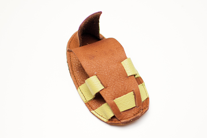 DIY Leather Sandals || FREE PDF Pattern || Shwin&Shwin