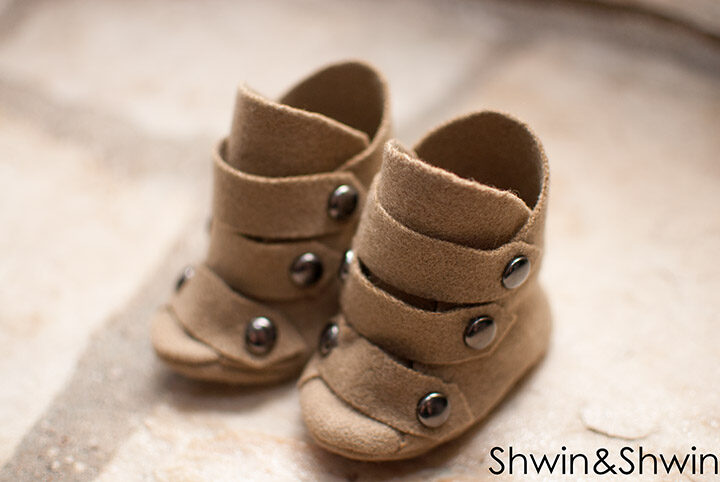 Baby Riding Boots || Free Pattern