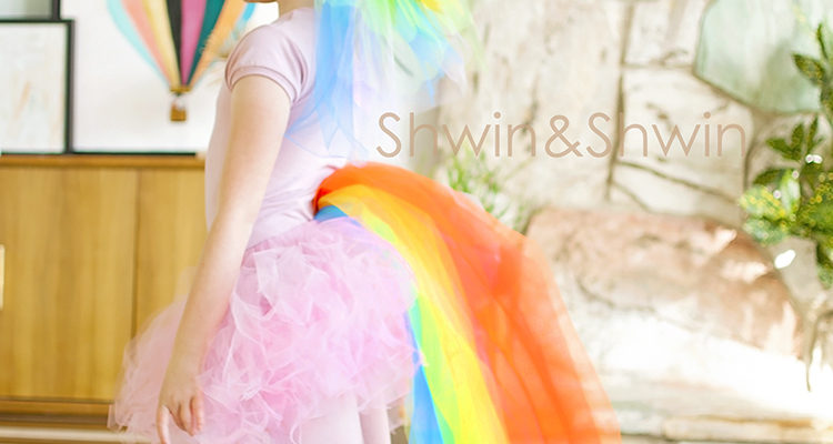 DIY Rainbow Unicorn Costume || #Unicorn #Costume #Halloween