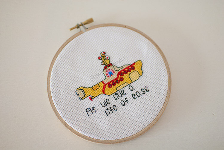 Yellow Submarine || FREE Cross stitch pattern